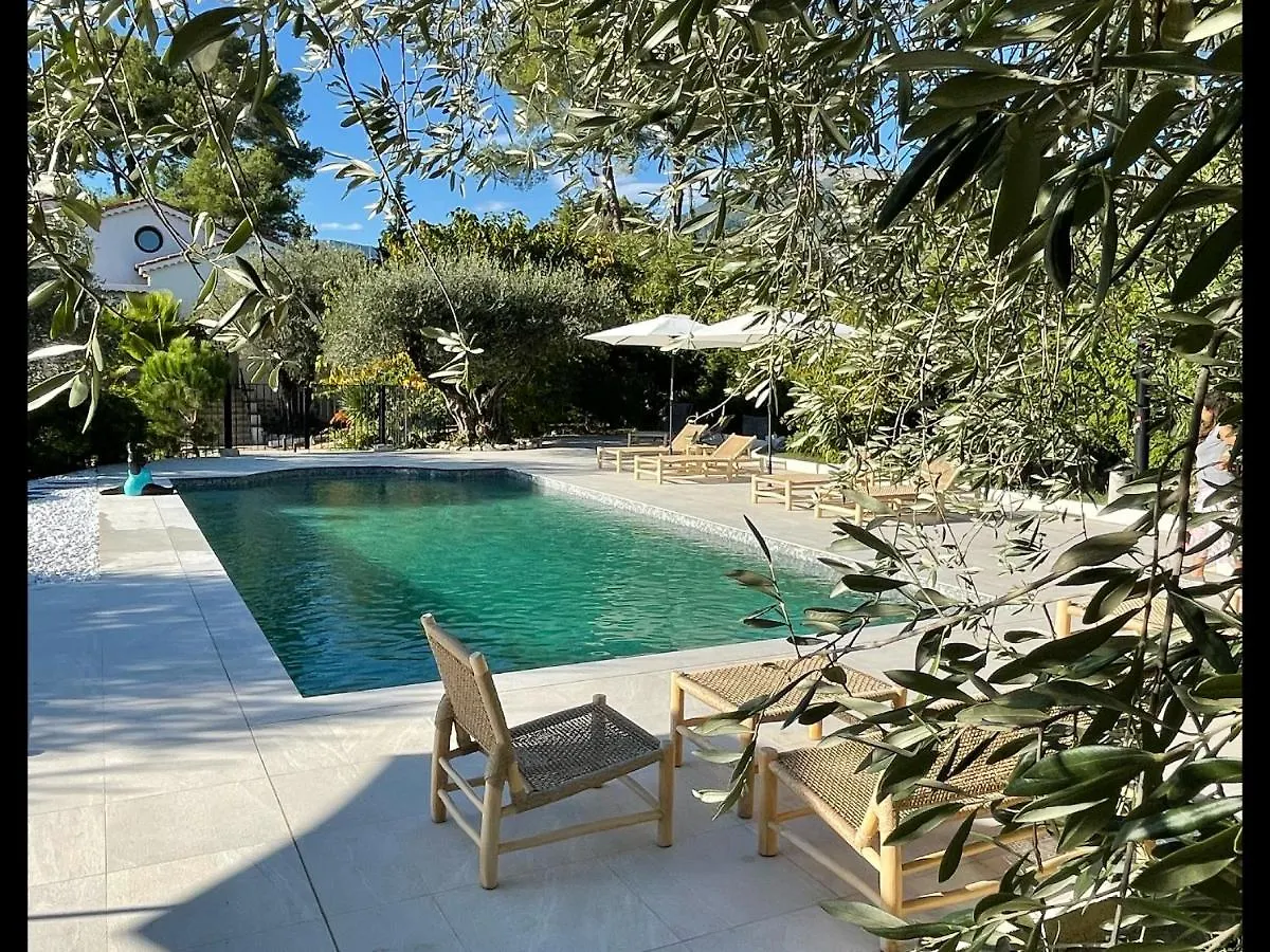 Villa La Carpenee Roquefort-les-Pins Apartment
